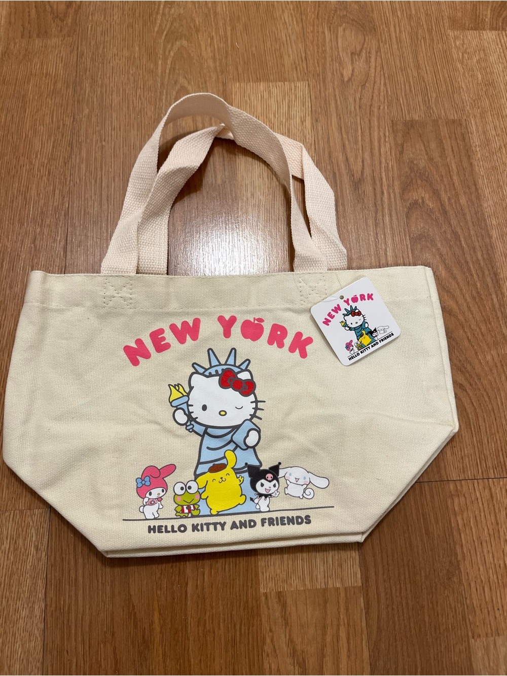 Hello Kitty & Friends New York Limited Edition Mini Tote Bag – White – NWT